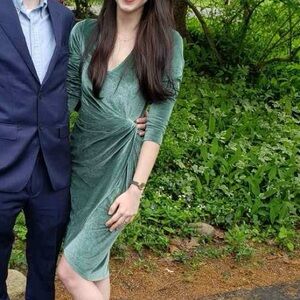 H&M green velvet dress size XS